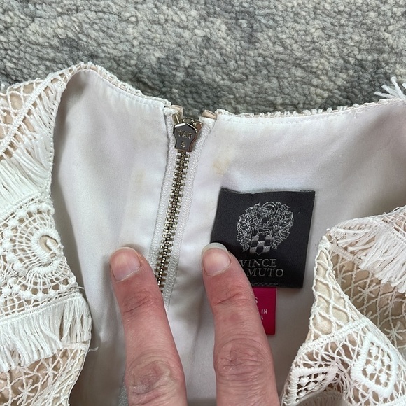 Vince Camuto Ivory Cream Lace Fringe Sheath Dress Sleeveless Career Sz 6 - Picture 10 of 14